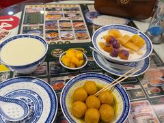 -广信牛奶甜品世家(台东店)