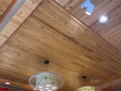 -乡土特色.冷锅鱼.牦牛肉汤锅