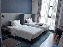 -珠海拱北口岸智选假日酒店