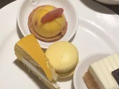 马卡龙-富力丽思卡尔顿酒店·丽轩中餐厅