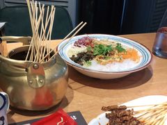 -喝丢一只鞋海鲜烧烤·海肠捞饭(东关街店)