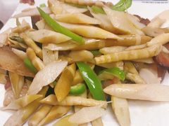 笋干炒腊肉-秦扬居特色菜馆(上王村)