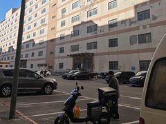 -百荣世贸商城