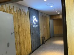 -闲隅江景艺术酒店(解放碑洪崖洞总店)