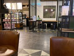 大堂-星巴克臻选(广州东山锦轩店)