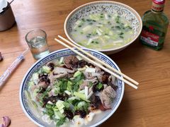 -天发芽·何记葫芦头泡馍·传统小吃(报恩寺街店)