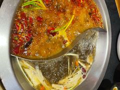 -沸炉重庆老火锅(军事博物馆店)