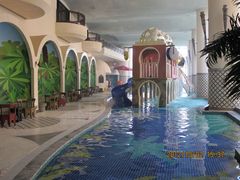 -月亮河温泉度假酒店