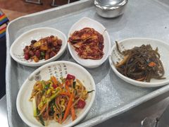 -牛信亭韩国料理·炭火烤肉(紫藤路店)