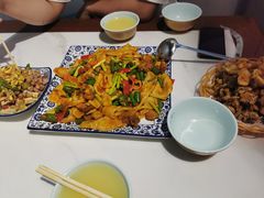 -后卫寨猫耳朵(凤城三路店)