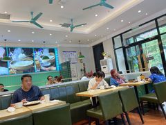 大堂-魏记烧味饭