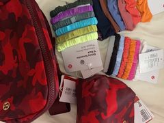 -lululemon(比斯特购物村店)