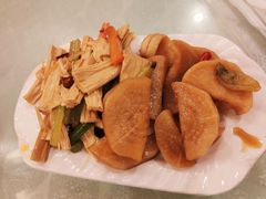 凉菜拼盘-华盛园卷子王农家菜水库鱼