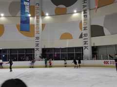 -冠军冰场CHAMPION RINK(百联又一城店)