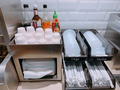 -The Habit Burger Grill 哈比特汉堡(爱琴海店)