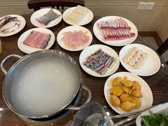 -正能量脆肉鲩火锅
