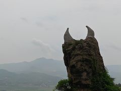 -马仁奇峰