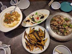 -五谷丰登农家院·地道胶东菜·海鲜烧烤(威海店)