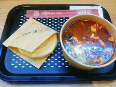 -忆秦时(银泰in77店)