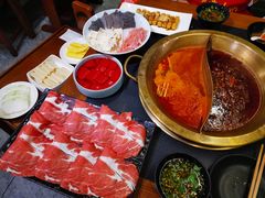 -沸炉重庆老火锅(军事博物馆店)