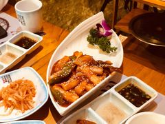 -唯成•韩国炭火烤肉 유성고기