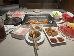 -海底捞火锅鲜切牛肉主题店(长寿路店)