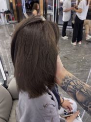 -莎卡ART-HAIR SALON