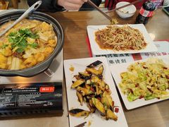 -鲁南仔·滕州炒鸡(经三路店)