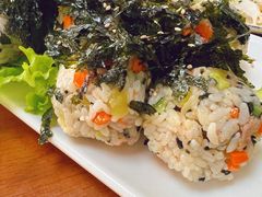 -亲昵春川鸡排(韩国美食街店)