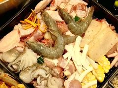 -喃喃椰·糟粕醋·椰子鸡火锅(七堡花园店)