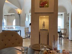 -Me Coffee下午茶艺术空间