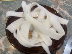 -三里屯土灶炖公鸡地锅鸡(江东店)