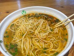 -伊麦佳兰州牛肉面清真美食店