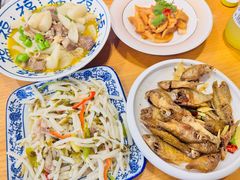 -品鲜村农家菜·阳澄湖大闸蟹(总店)