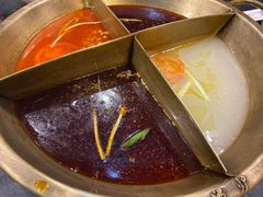 -沸炉重庆老火锅(军事博物馆店)