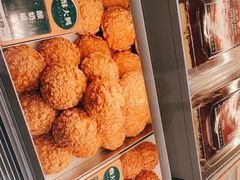 -酥大興·新国潮糕点配茶饮(龙岗万达黑金店)