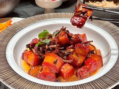 -千百味红餐厅·非遗江西菜(绿地双子塔总店)