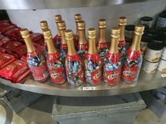 -日上免税店(三径路t3店)