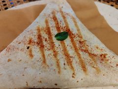 热压凤梨奶酪猪肉三角馅饼-野草莓自由市场