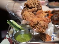 -鲨鱼美式餐厅酒吧Sharky