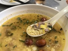 皇家饭-喀什骑仕大观园