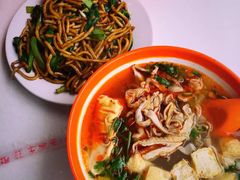 大肠百叶包油豆腐粉丝汤-张记汤馆(嫩江路店)