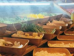-牛YO寿喜烧·铁板烧和牛火锅自助(市府恒隆店)