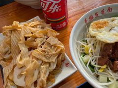 -手擀菠菜面(西康路店)