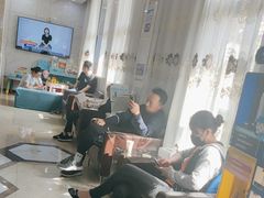 -茂菊口腔连锁(浦东南路店)