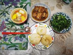 -乐禧母婴全自营月嫂(宝山店)