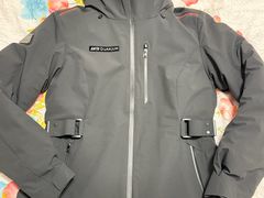 -燕莎奥特莱斯购物中心