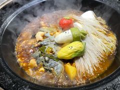 -刘淑芬·活鱼铁锅炖(北京首店)