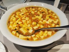 蟹粉豆腐-屋里厢上海菜馆