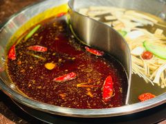 菌香鸳鸯锅-晓宇重庆火锅(赛格国际购物中心店)